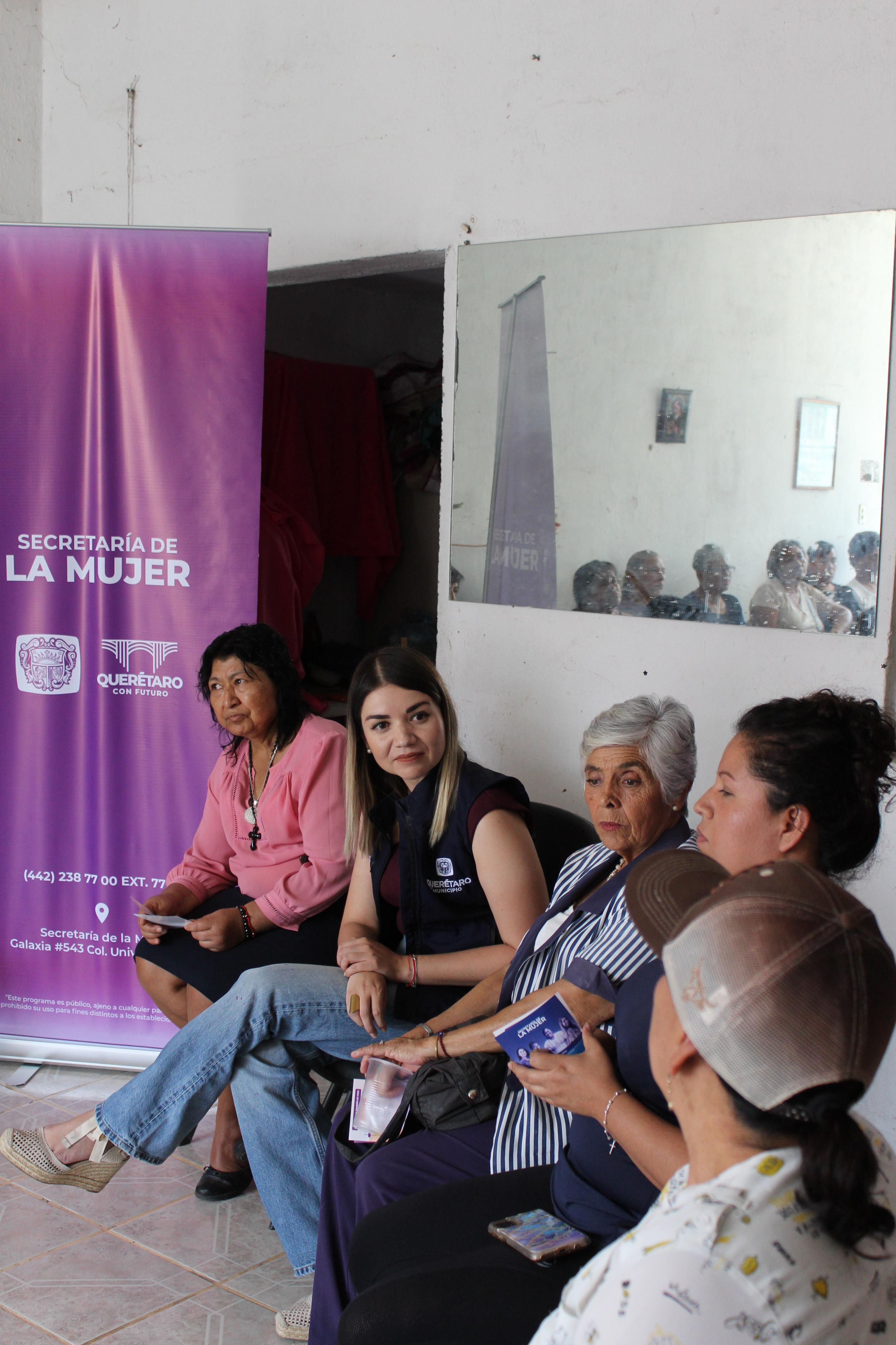 IMG-20250430-WA0078 Imagen de Impulsa Municipio de Querétaro el programa “Círculo de Mujeres con Rumbo” 10