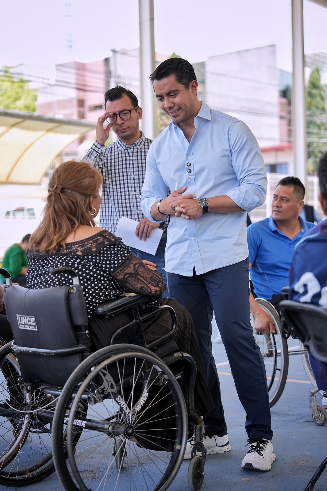 IMG-20250519-WA0004 Imagen de Presenta Felifer Macías a deportistas con discapacidad el programa social El Extra 4