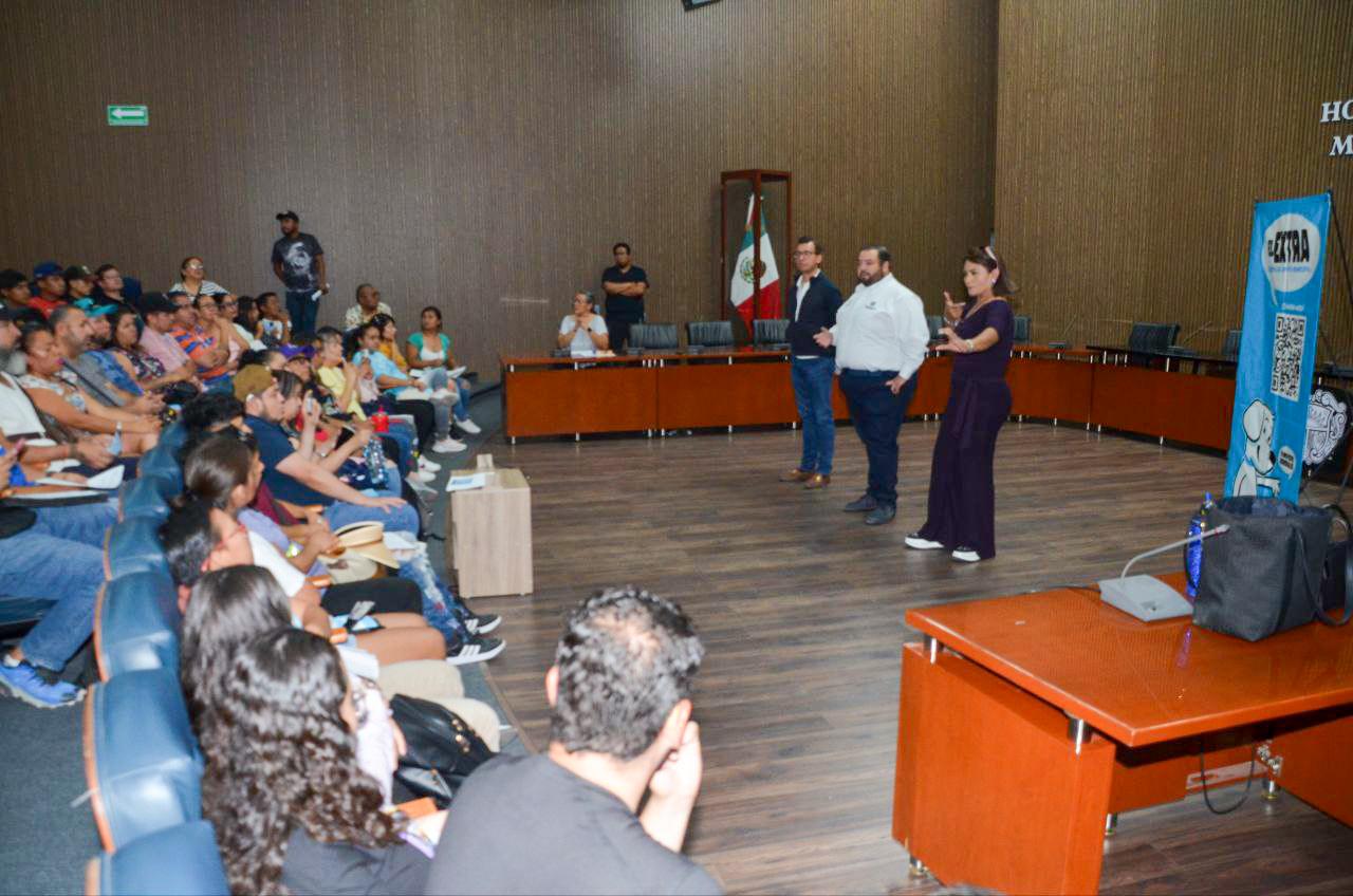 IMG-20250526-WA0073 Imagen de El Municipio de Querétaro acerca el programa El Extra a la comunidad sorda para promover inclusión y apoyo social 2