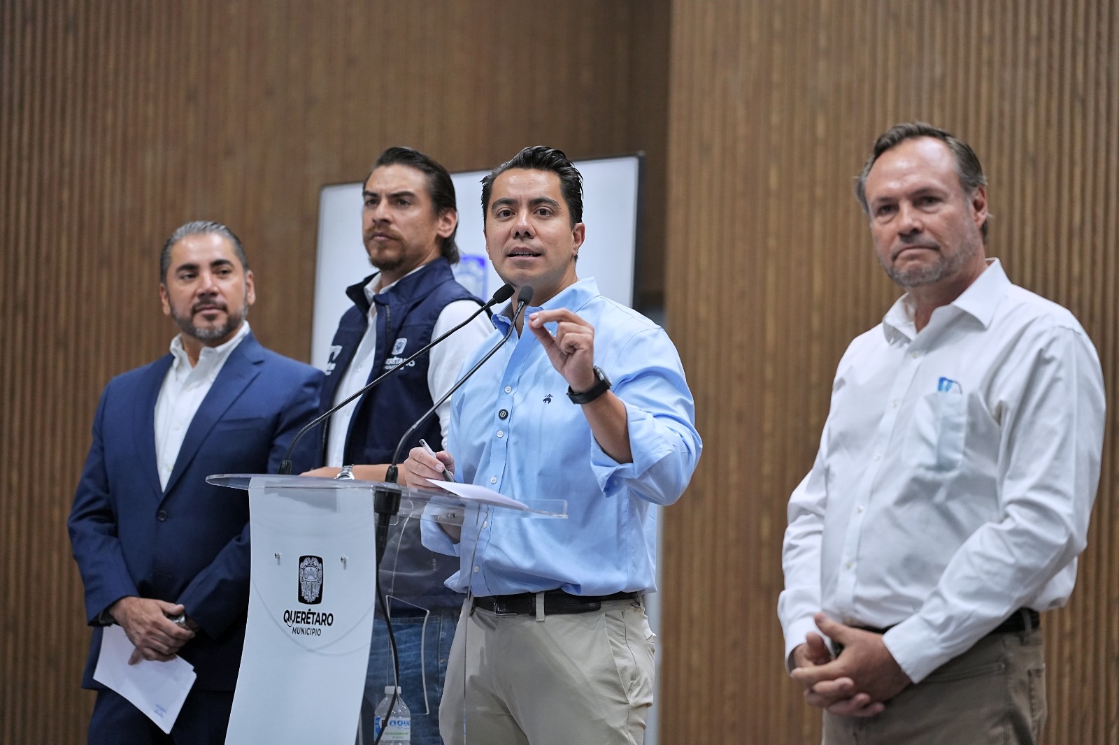 Imagen de WhatsApp 2025-05-16 a las 16.43.28_38f41e01 Imagen de Presenta Felifer Macías la app “Cierre Digital” para reforzar la supervisión de establecimientos nocturnos 1