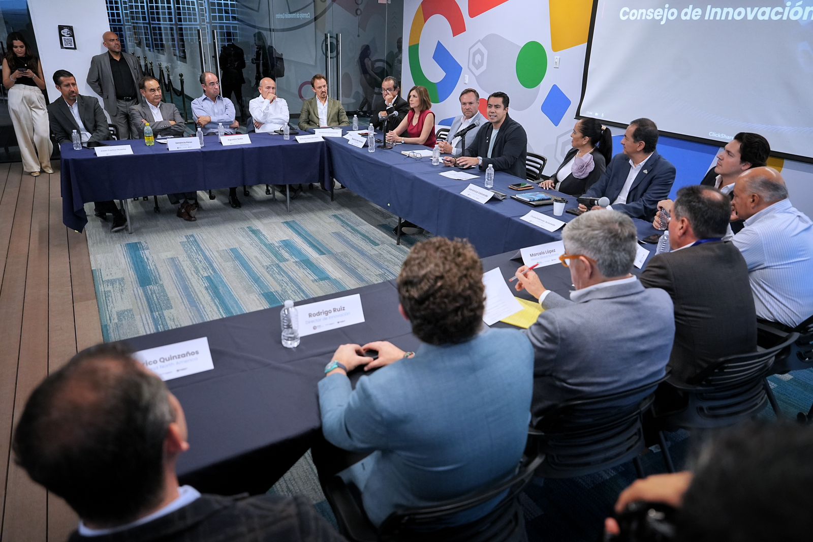 Imagen de Encabeza Felifer Macías la Sesión del Consejo de innovación del Municipio de Querétaro 2