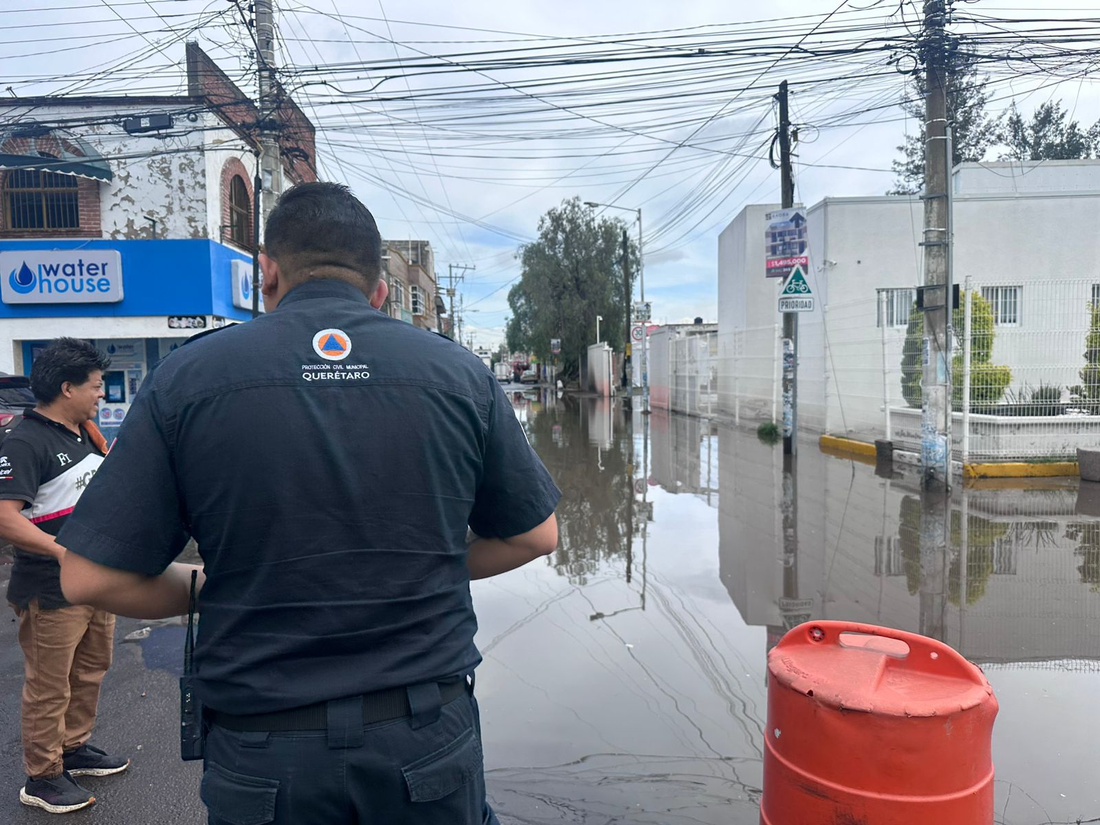 IMG-20250605-WA0017 Imagen de Municipio de Querétaro atiende afectaciones por lluvias 4