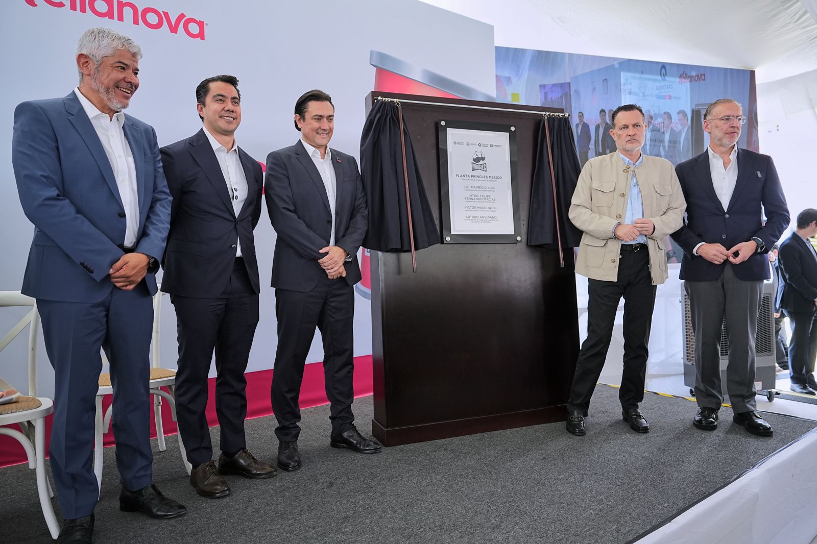 Imagen de Inauguran Mauricio Kuri y Felifer Macías nueva planta Pringles 5