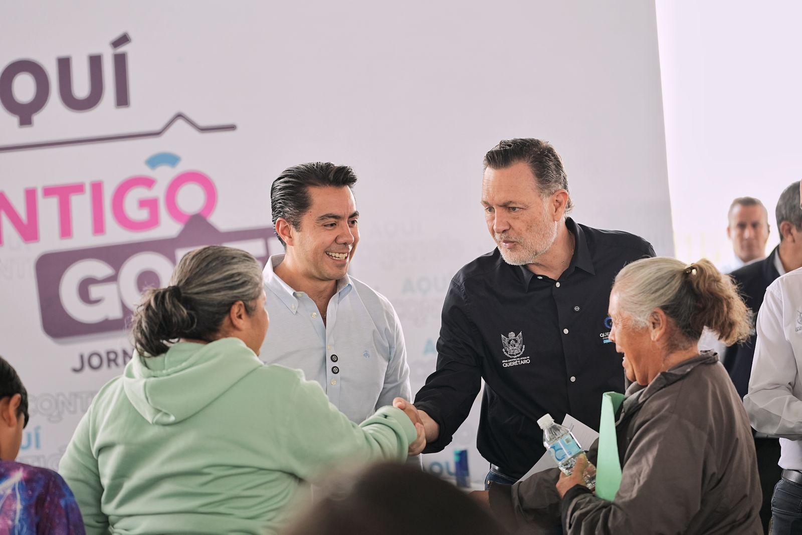 Imagen de Participa Felifer Macías en Jornada Aquí Contigo 3