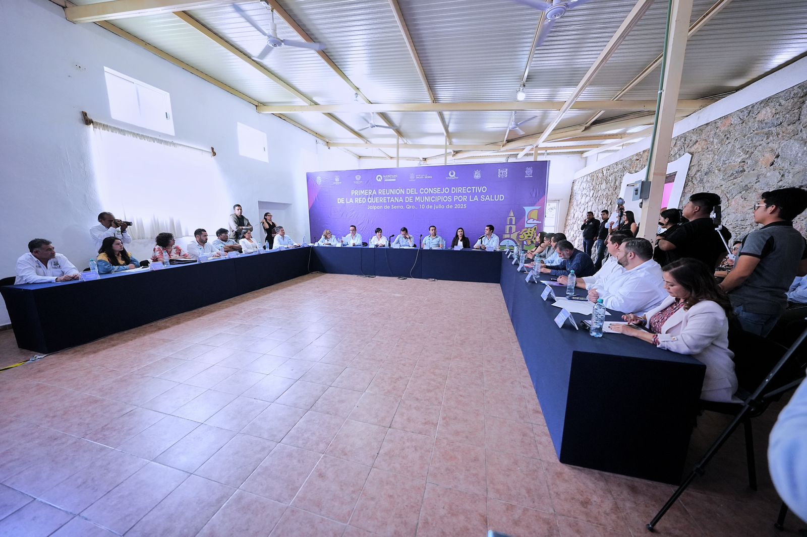 IMG-20250710-WA0290 Imagen de Asiste Felifer Macías a la primera reunión del Consejo Directivo de la Red Queretana de Municipios por la Salud 4