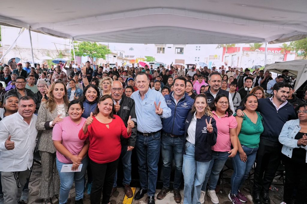 Imagen de Entregan Felifer Macías y Mauricio Kuri rehabilitación integral en las colonias El Granjenal, San Juan y Lomas del Tepeyac 4