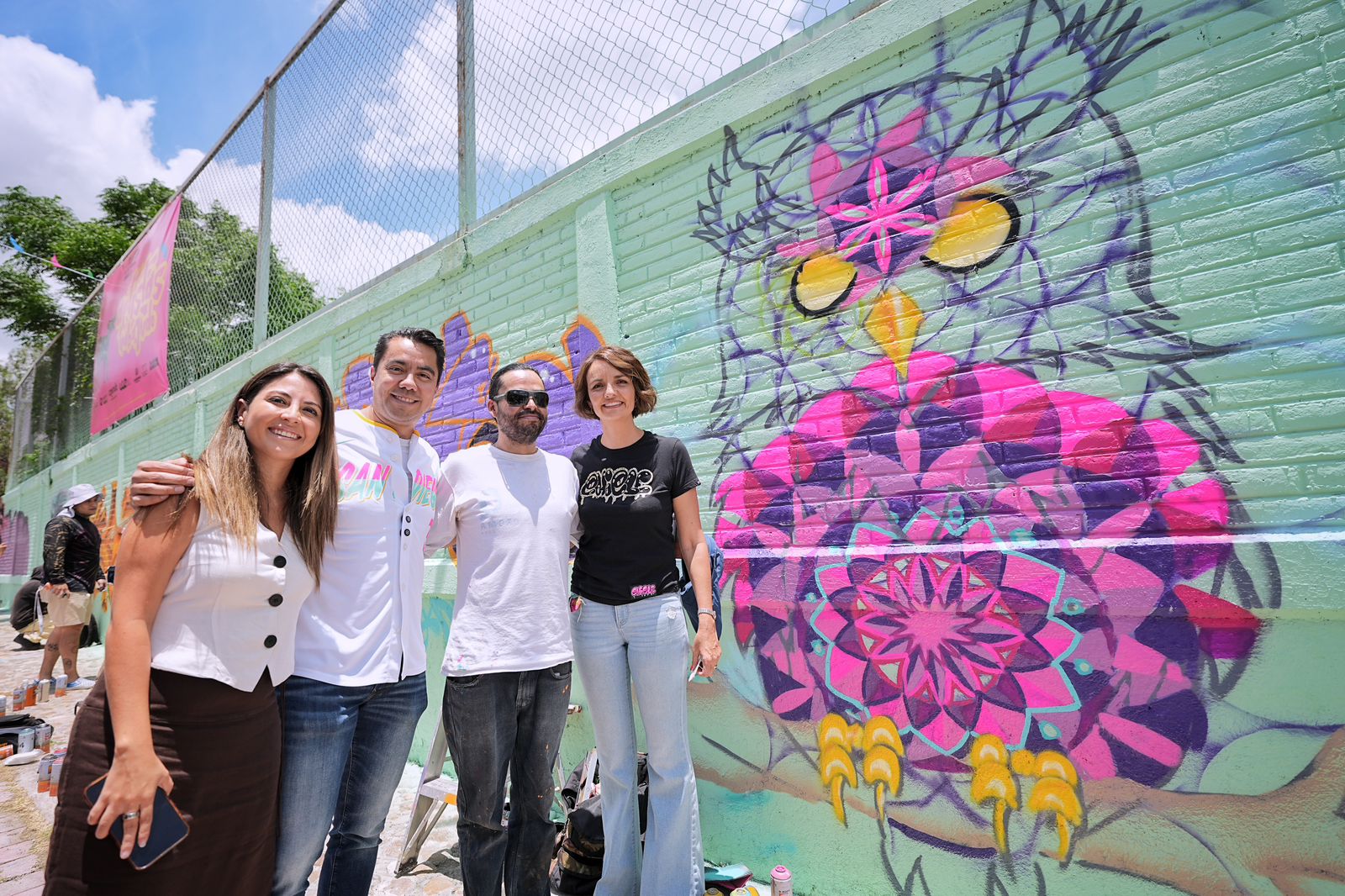 Imagen de Felifer Macías fortalece el arte urbano y el orgullo de barrio en Hércules 1