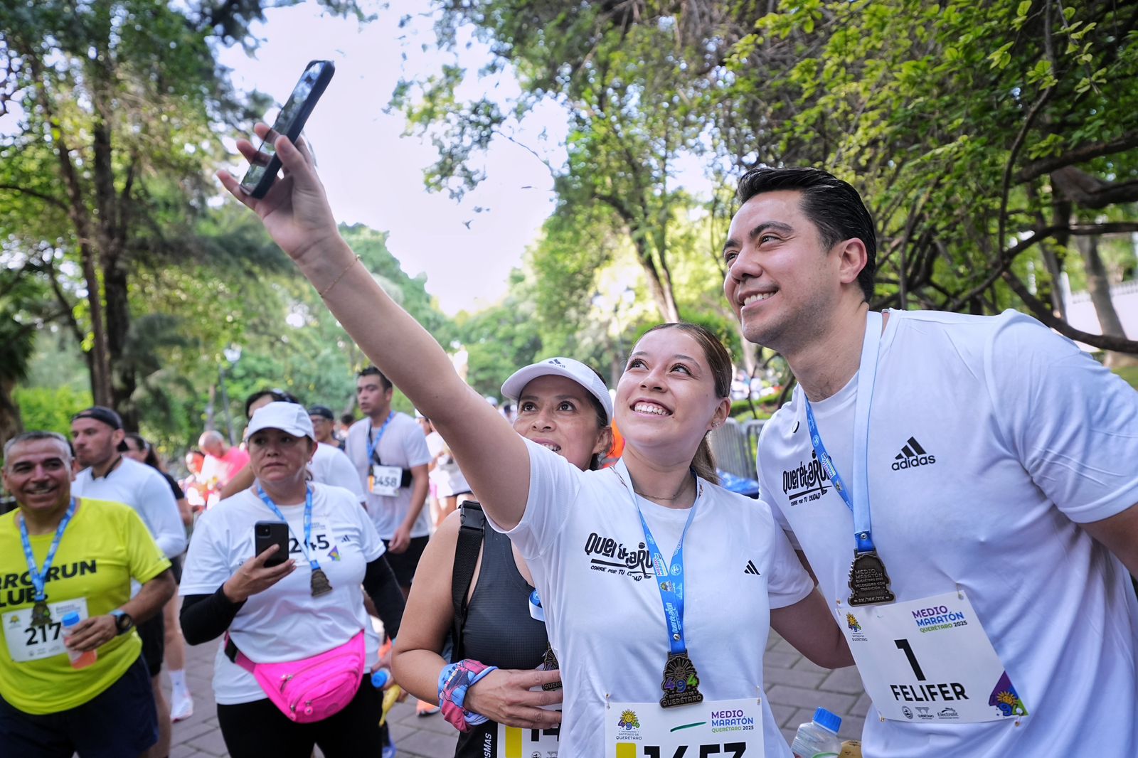 IMG-20250728-WA0048 Imagen de Encabeza Felifer Macías Medio Maratón por el 494 aniversario de Querétaro 1