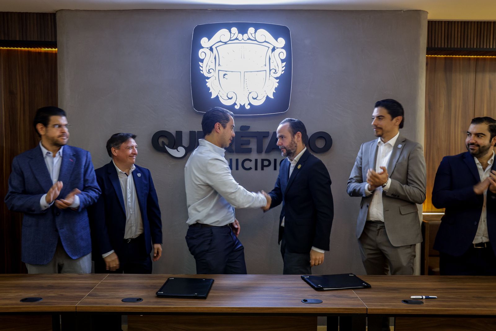 Imagen de Firma Felifer Macías convenio de coordinación en material de catastro y registro público con el Instituto Registral y Catastral de Gobierno del Estado 9