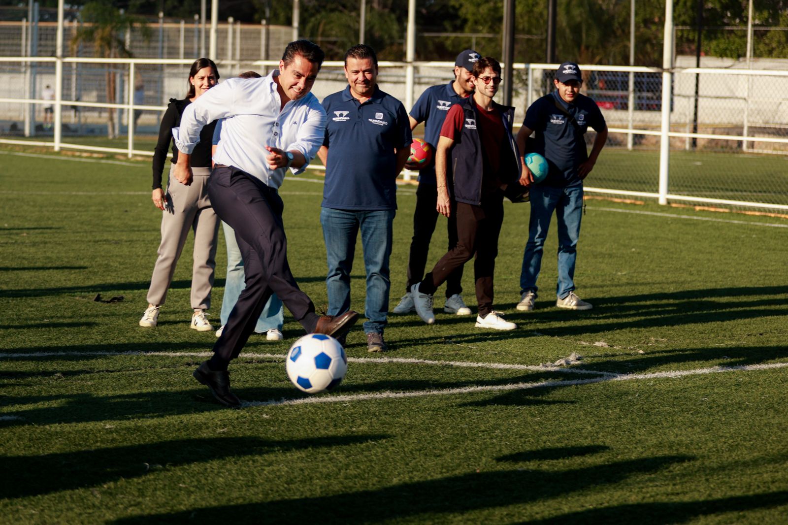 IMG-20250821-WA0028 Imagen de Inaugura Felifer Macías torneo deportivo mixto “Querétaro Con Futuro” 1