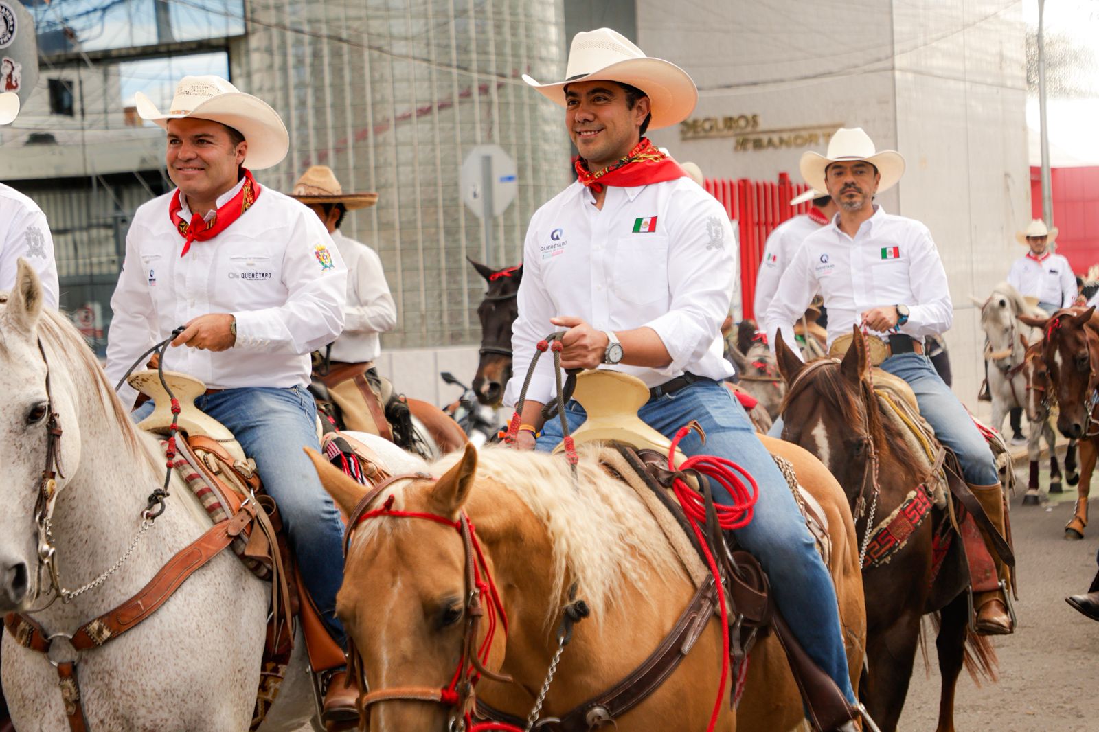 IMG-20250917-WA0059 Imagen de Participa Felifer Macías en la tradicional cabalgata histórica de la conspiración “Ignacio Pérez” 2