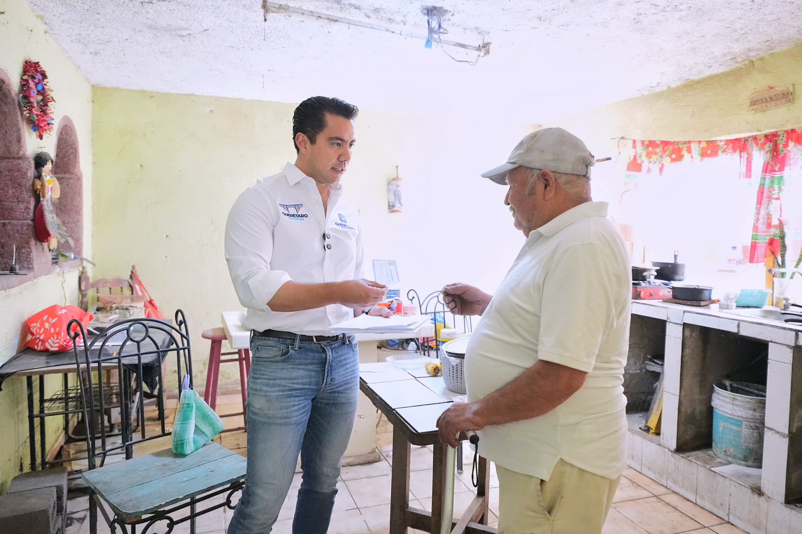 Imagen de WhatsApp 2025-08-28 a las 14.14.31_56c5bcfc Imagen de Inicia Felifer Macías entrega de apoyos directos a familias afectadas por las lluvias 3