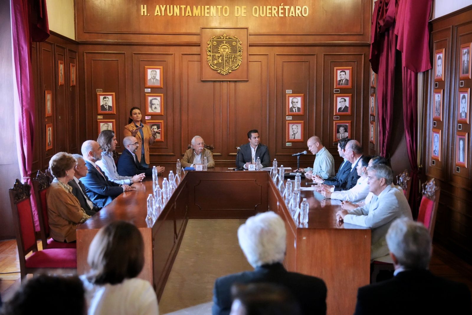 Imagen de Encabeza Felifer Macías toma de protesta del Patronato del Centro Histórico 4