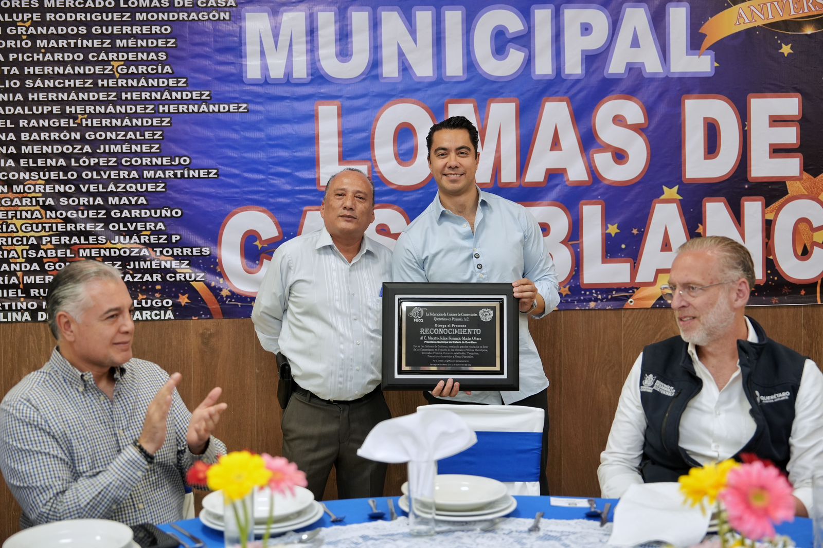 WhatsApp Image 2025-10-15 at 11.20.20 AM(1) Imagen de Acude Felifer Macías al 46 Aniversario del Mercado de Lomas de Casa Blanca 3