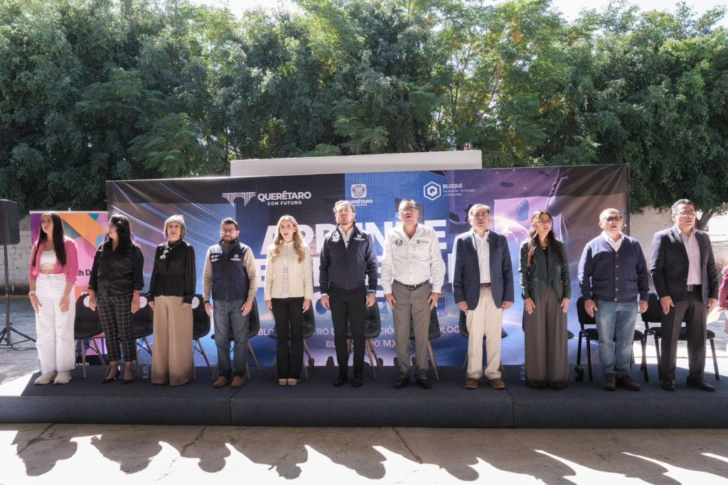Imagen de Municipio de Querétaro y Amazon fortalecen la inclusión femenina en tecnología con el evento Girls Tech México 22