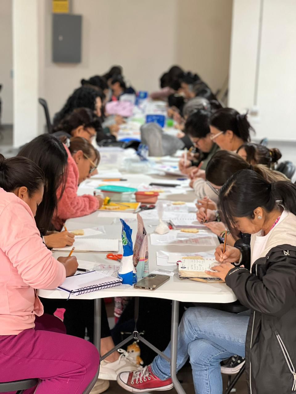 Imagen de Más de 9 mil mujeres fortalecen sus emprendimientos en el Centro de Empoderamiento 6