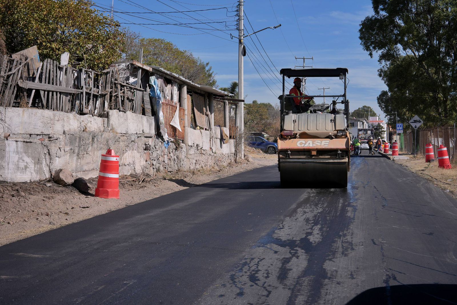 3af7ecdd-6ef0-42ec-8a70-6c21a791caa8 Imagen de Vamos a meter orden en Santa Rosa Jáuregui con caminos dignos: Felifer Macías 6