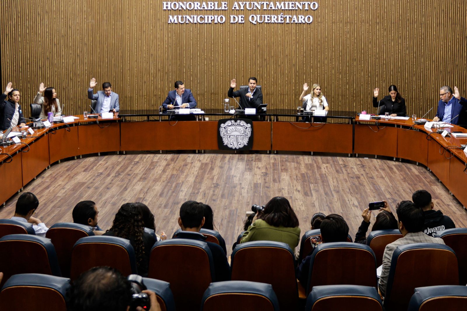 WhatsApp Image 2026-02-10 at 12.51.24 PM (1) Imagen de Aprueba Ayuntamiento de Querétaro Programa de Trabajo Municipal de Salud Pública para la Administración 2024-2027 4