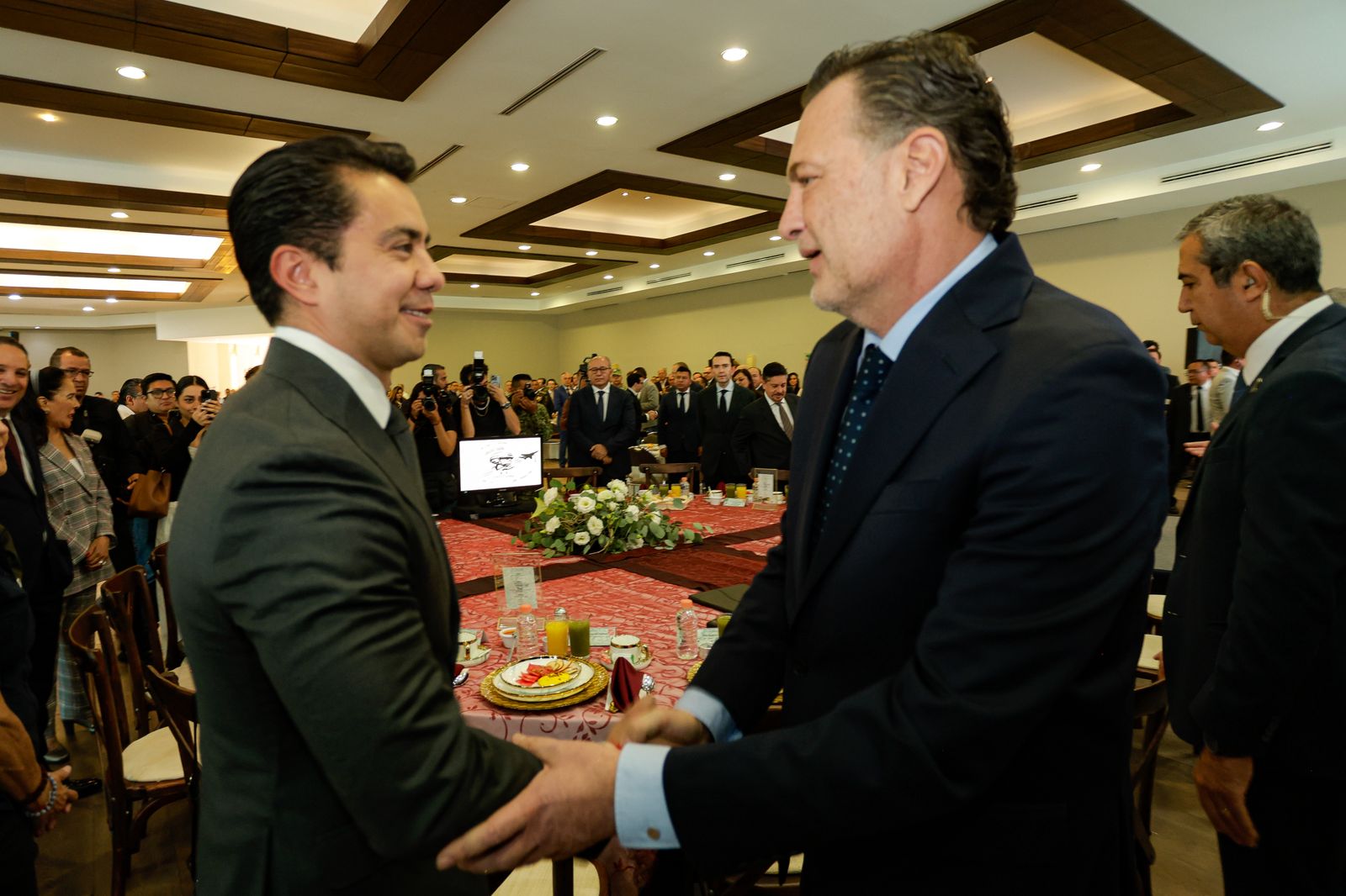 WhatsApp Image 2026-02-20 at 9.51.27 AM Imagen de Acompaña Felifer Macías al Gobernador en el Desayuno Conmemorativo por el CXIII Aniversario del Ejército Mexicano 1