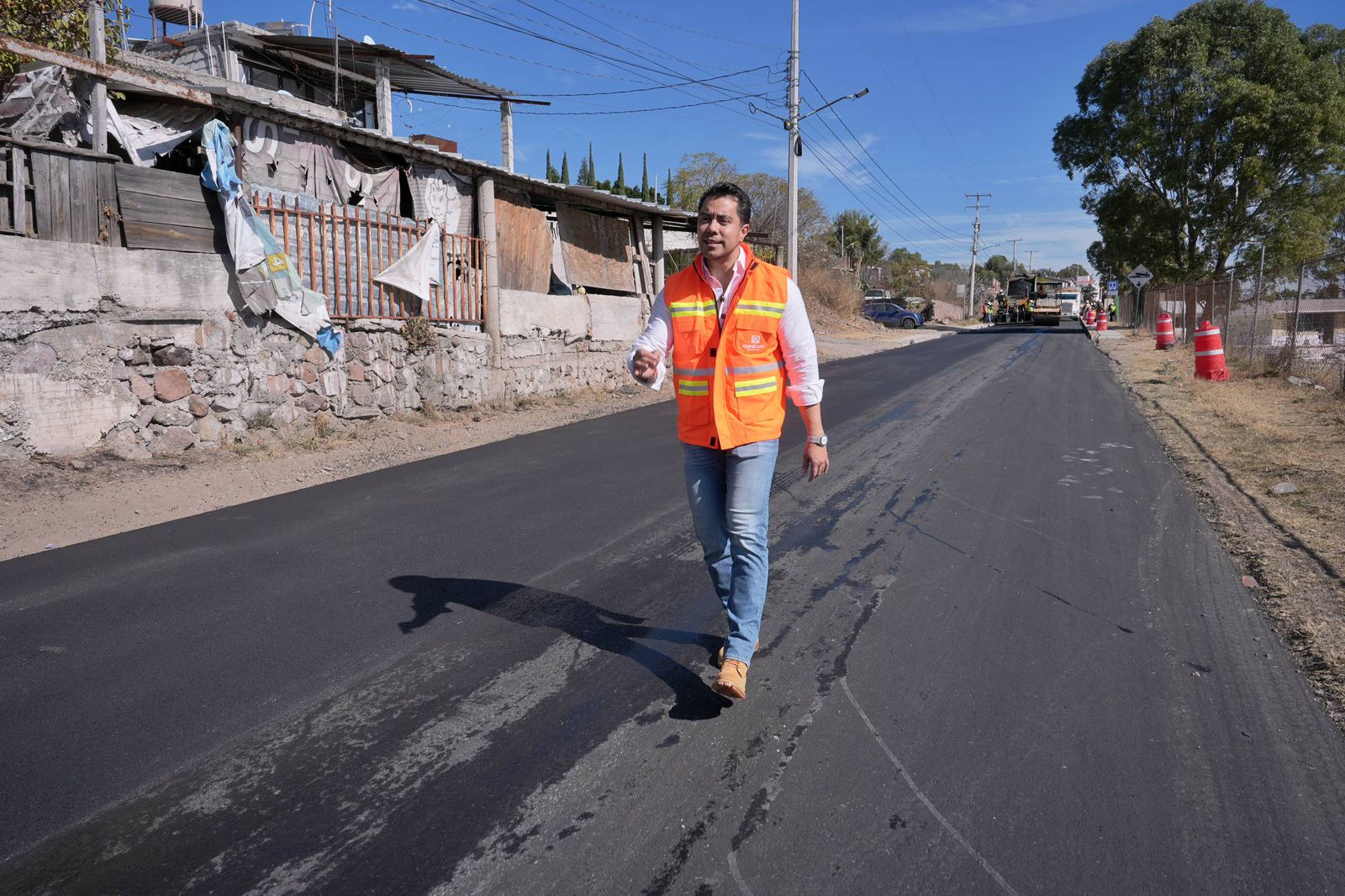 f925f79d-44f2-4948-ab0c-0646285c1ff3 Imagen de Vamos a meter orden en Santa Rosa Jáuregui con caminos dignos: Felifer Macías 1