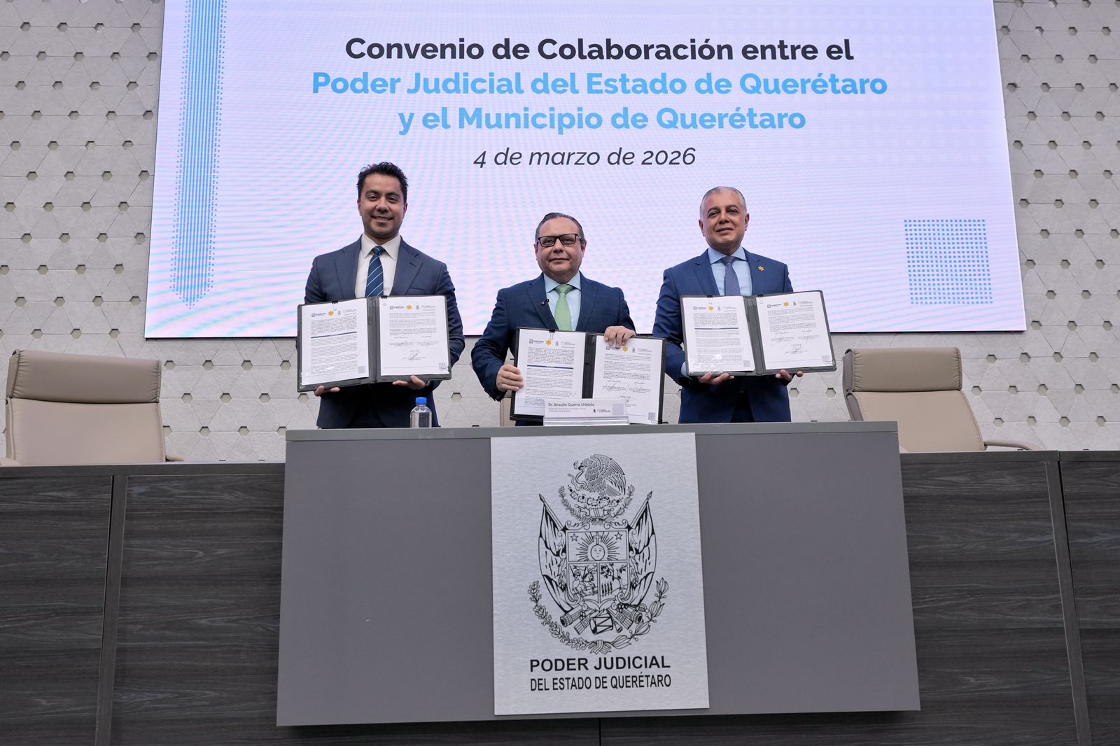 Imagen de Firma Felifer Macías convenio con el Poder Judicial del Estado de Querétaro para agilizar medidas de protección urgentes 4