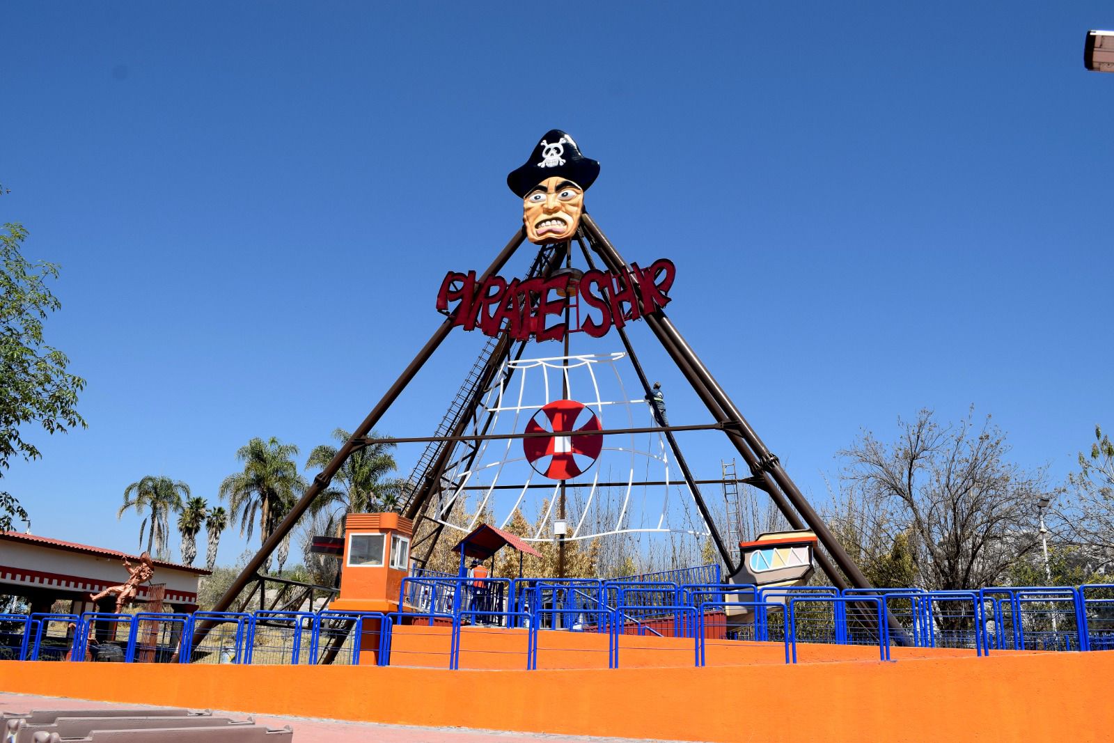 Imagen de Alista Felifer Macías reapertura de atracciones mecánicas y acuáticas en el Parque Bicentenario 2