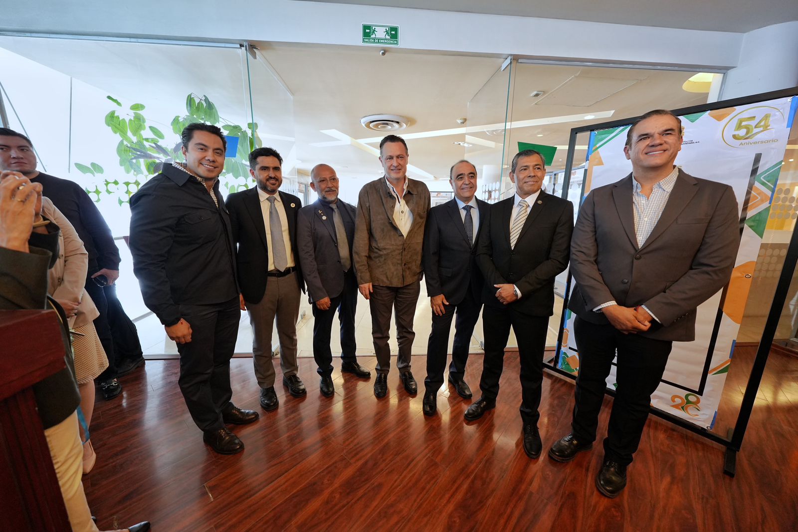 Imagen de Acude Felifer Macías al 54 Aniversario del Colegio de Arquitectos 5