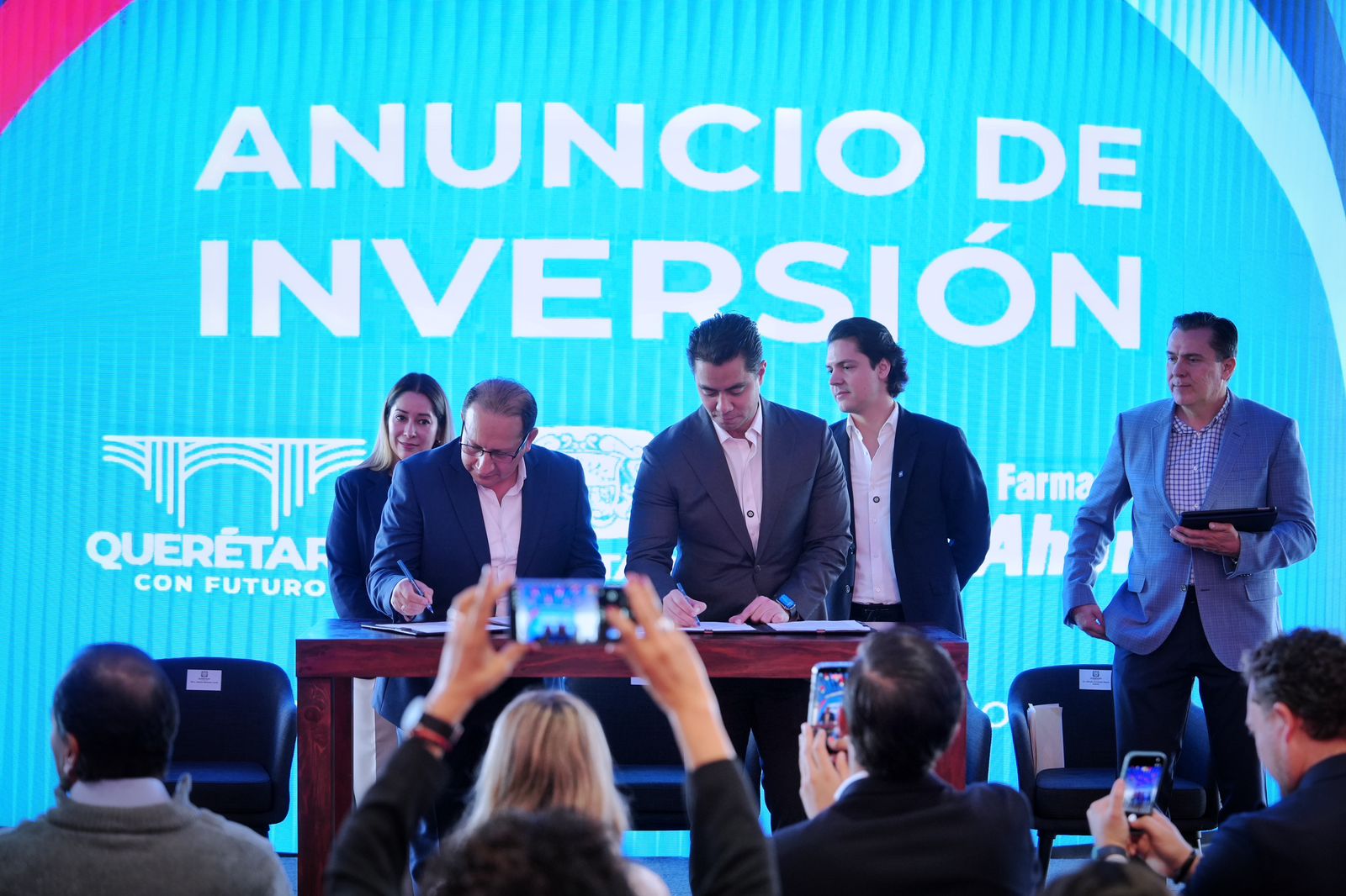 WhatsApp Image 2026-03-30 at 1.28.05 PM Imagen de Anuncia Felifer inversión por 460 millones de pesos por parte de Farmacias del Ahorro 4