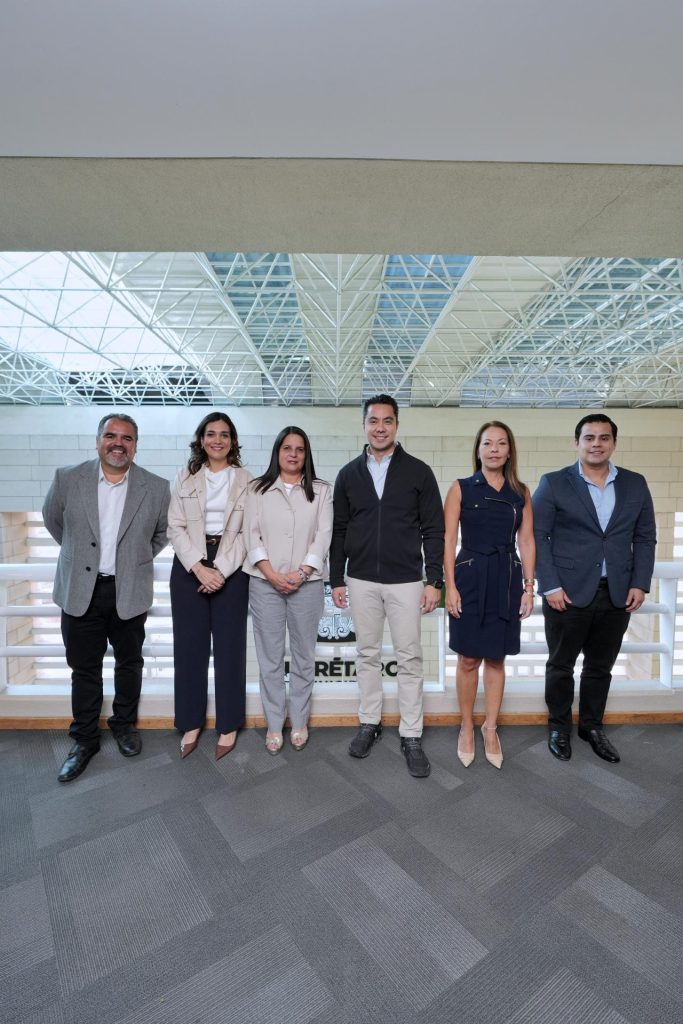 Imagen de Da a conocer Felifer Macías nuevos nombramientos en su equipo de trabajo 12