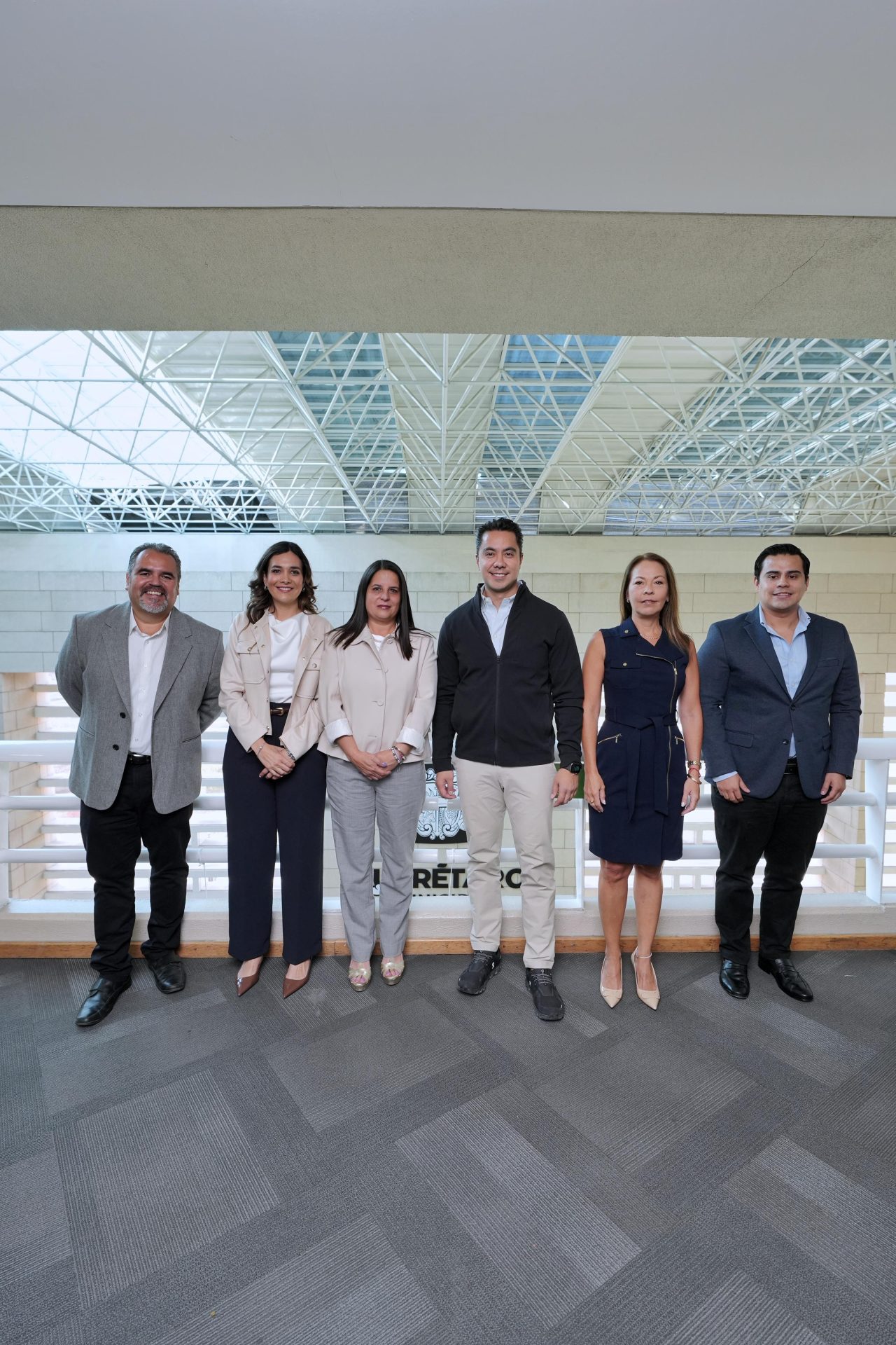 Imagen de Da a conocer Felifer Macías nuevos nombramientos en su equipo de trabajo 10