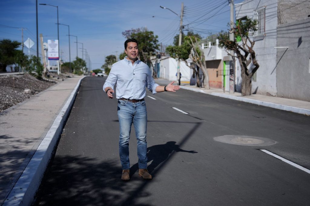 Imagen de Entrega Felifer Macías rehabilitación integral de calle Concord en La Purísima 10
