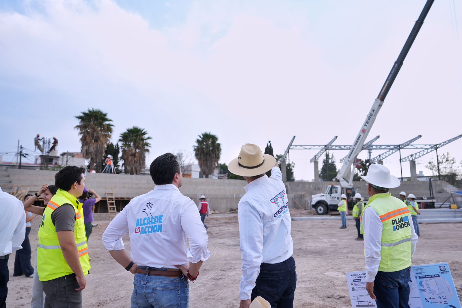Imagen de Cumple Felifer Macías compromisos con la rehabilitación de la Unidad Deportiva Josefa Ortiz de Domínguez 7