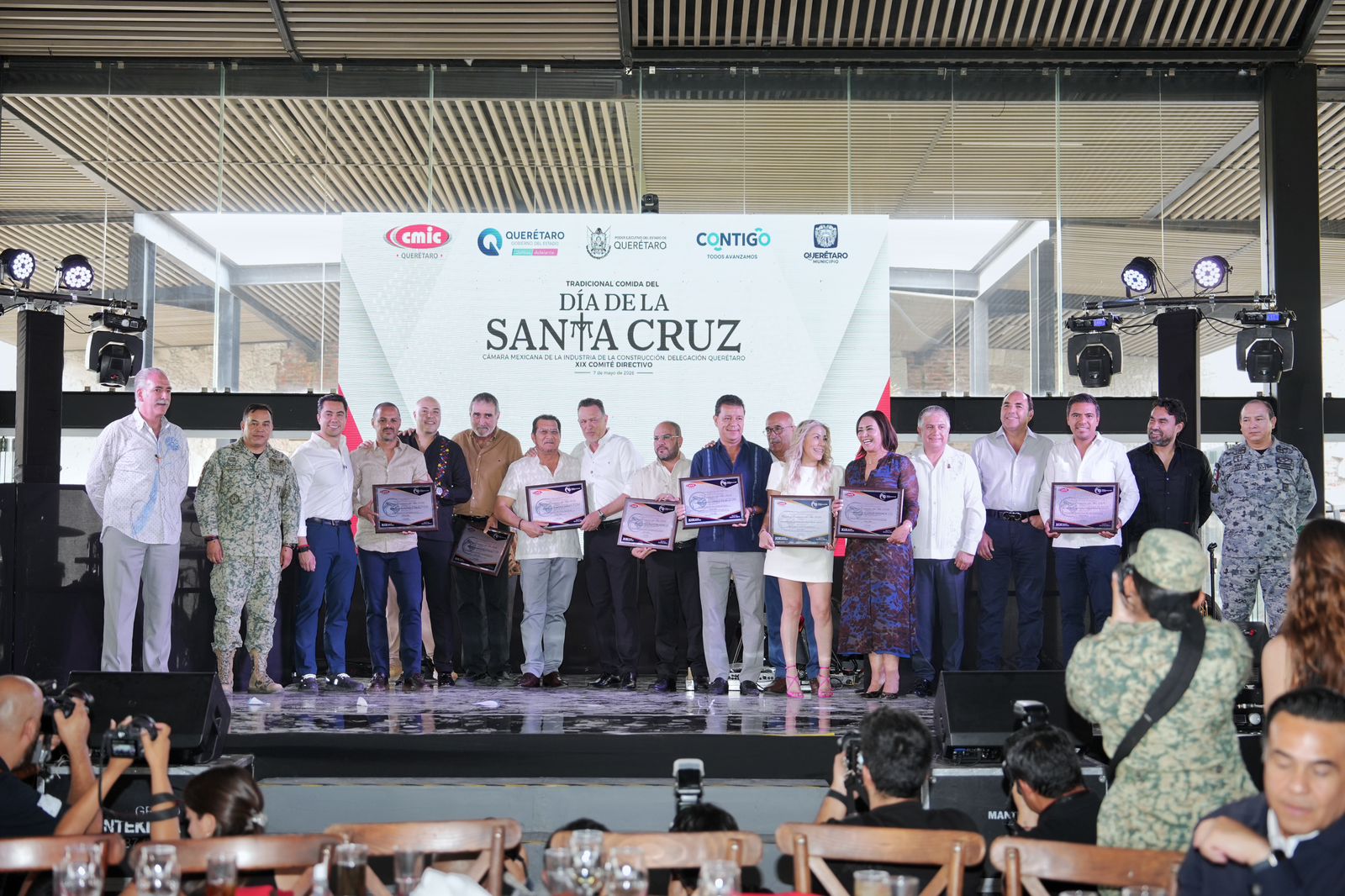 WhatsApp Image 2026-05-07 at 7.30.16 PM Imagen de Reconoce Felifer Macías aportación de la industria de la construcción al desarrollo de Querétaro 1
