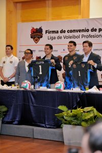 Imagen de Trabajamos para hacer de Querétaro la ciudad con mayor cultura deportiva: Felifer Macías 54