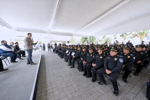Imagen de Esta es una muestra de lo agradecidos que estamos con ustedes por su servicio y sacrifico por mantener la paz: Felifer Macías 13