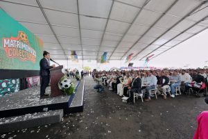 Imagen de Vivimos en la mejor ciudad de este país y así con familias fuertes, con matrimonios fuertes seguiremos construyéndola: Felifer Macías 1