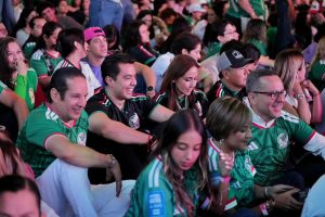 Imagen de Más de 16 mil personas disfrutan del MéxicQ Zona Fest, junto a Felifer Macías 8