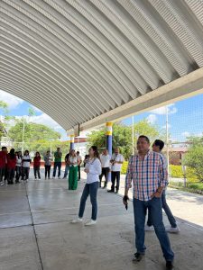 Imagen de Secretaría de Turismo Municipal promueve el turismo local entre estudiantes del COBAQ 2