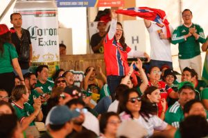 Imagen de El MéxicQ Zona Fest mantiene el ambiente mundialista y supera los 100 mil asistentes 25