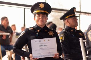 Imagen de Egresan 97 nuevos policías y agentes de seguridad de la SSPMQ en 2026 1