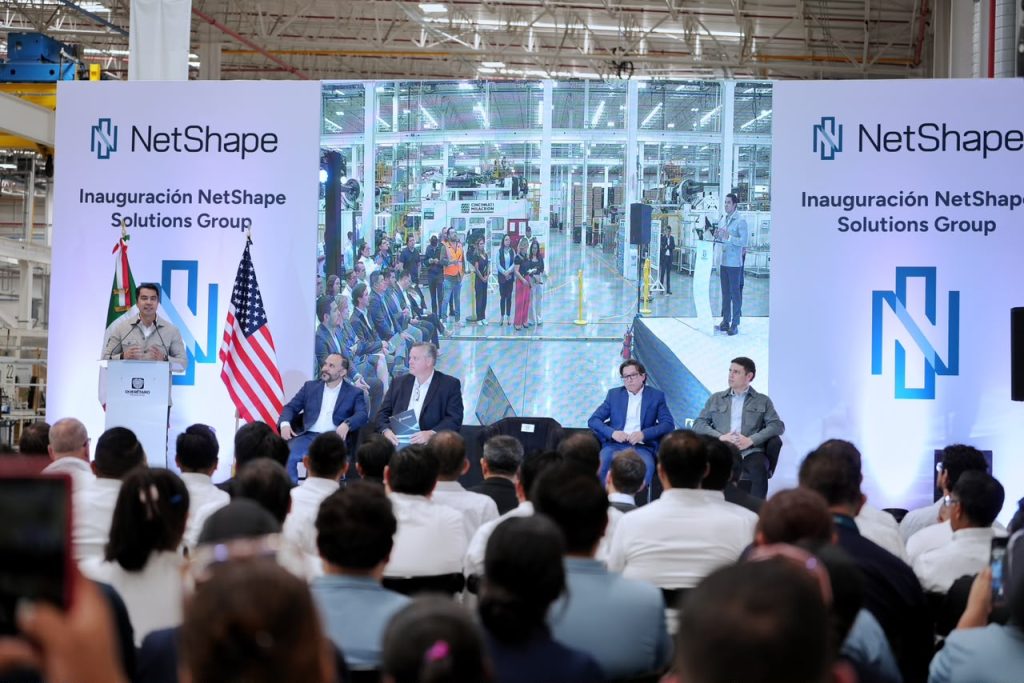 Imagen de Inaugura Felifer Macías nueva planta de NetShape México en la capital 2