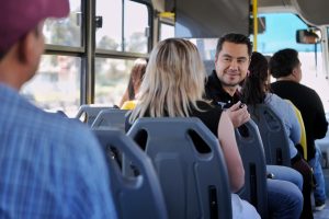 Imagen de Hoy le cambiamos la vida a más de 60 mil personas en las comunidades de Santa Rosa Jáuregui y Felipe Carrillo Puerto: Felifer Macías 3